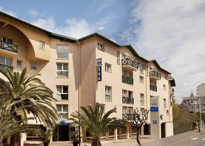 Akena - Grande Hotel