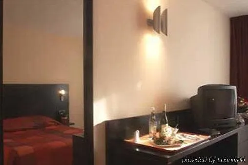 Hotel Akena - Grande 3*