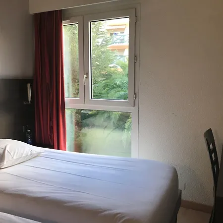 Surf Club By Akena - Grande Hotel Biarritz