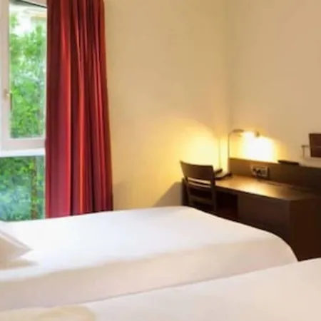 Hotel Akena - Grande 3*