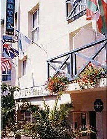 Hotel Akena - Grande