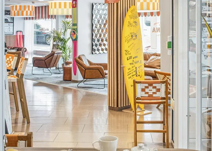 Akena - Grande Hotel