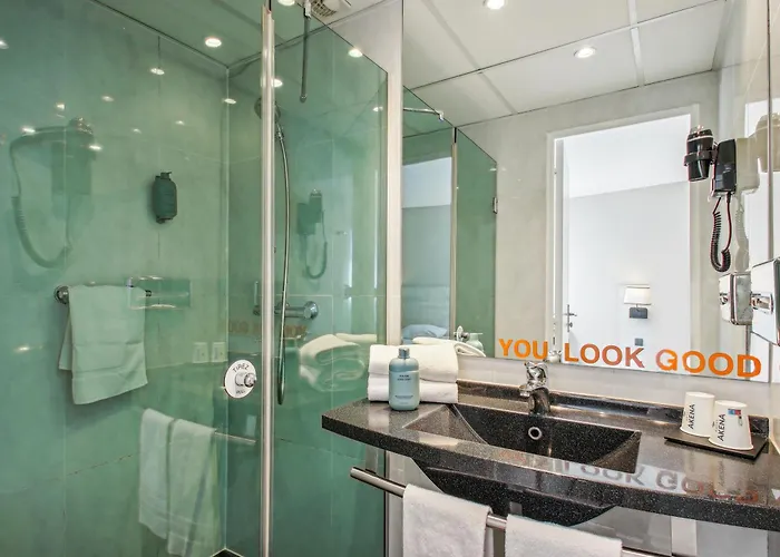 Akena - Grande Hotel