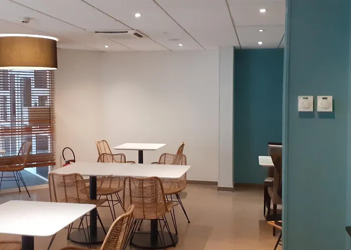 Hotel Akena - Grande 3*